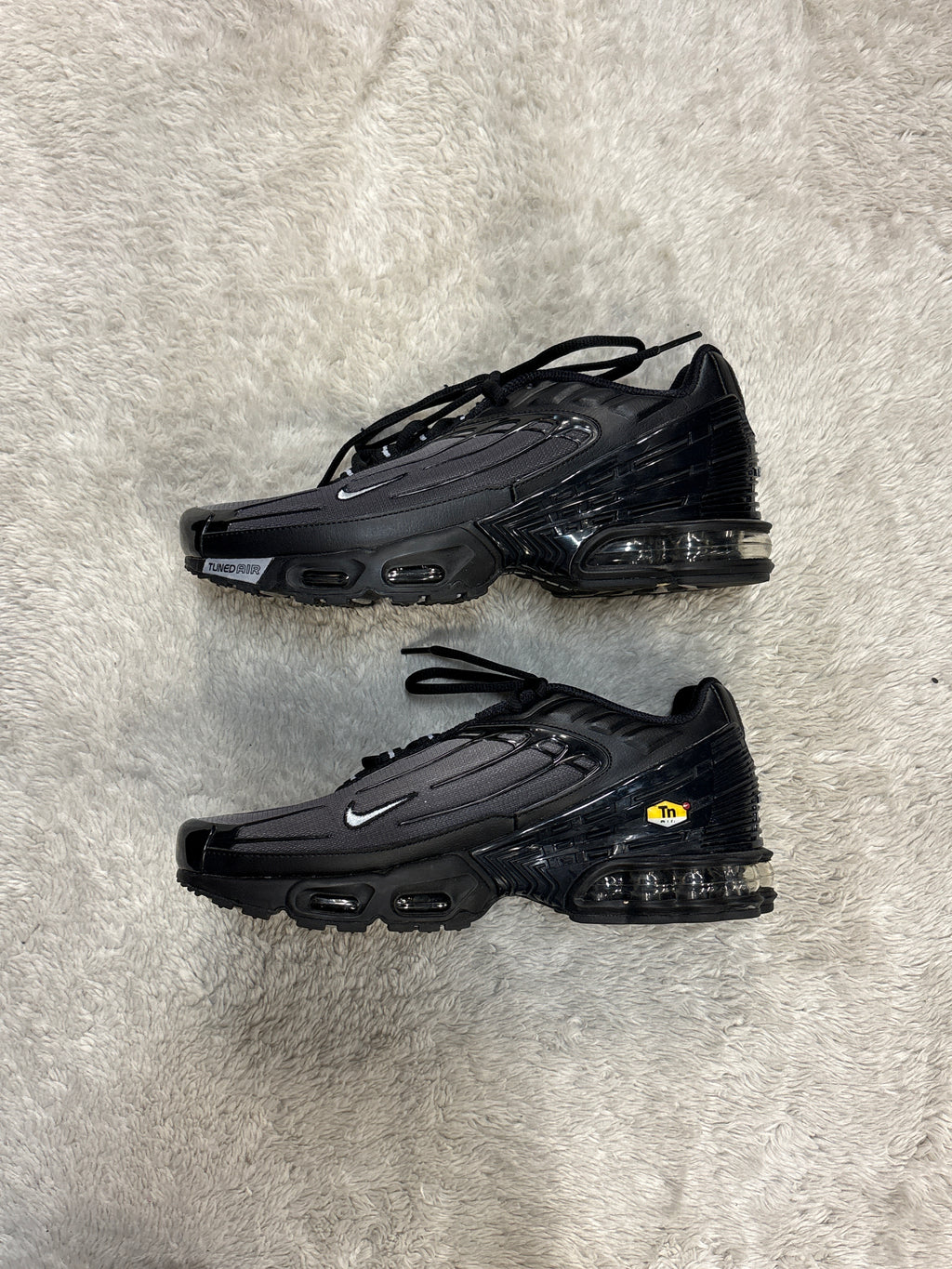 Nike Max Shoes