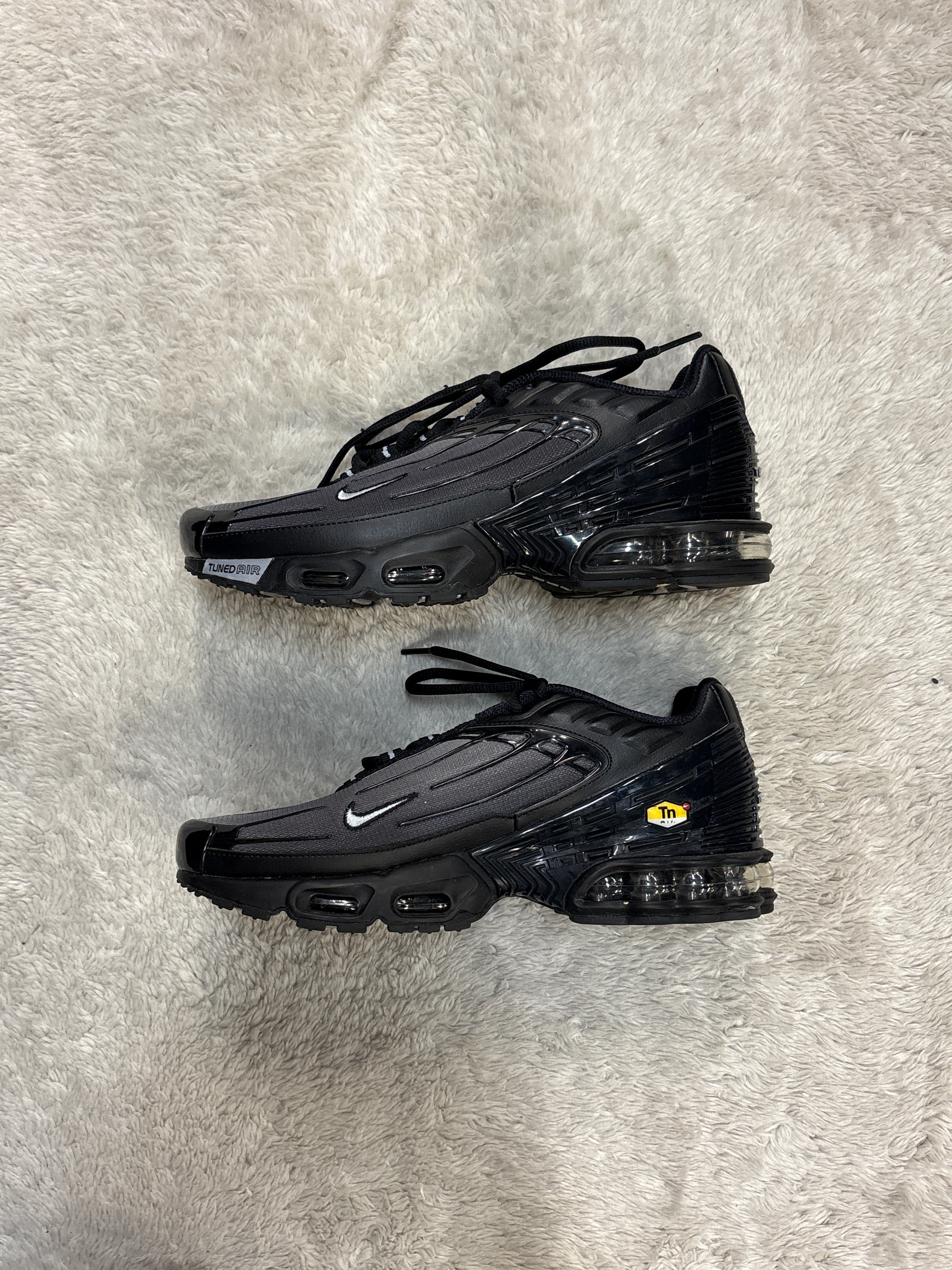 Nike Max Shoes