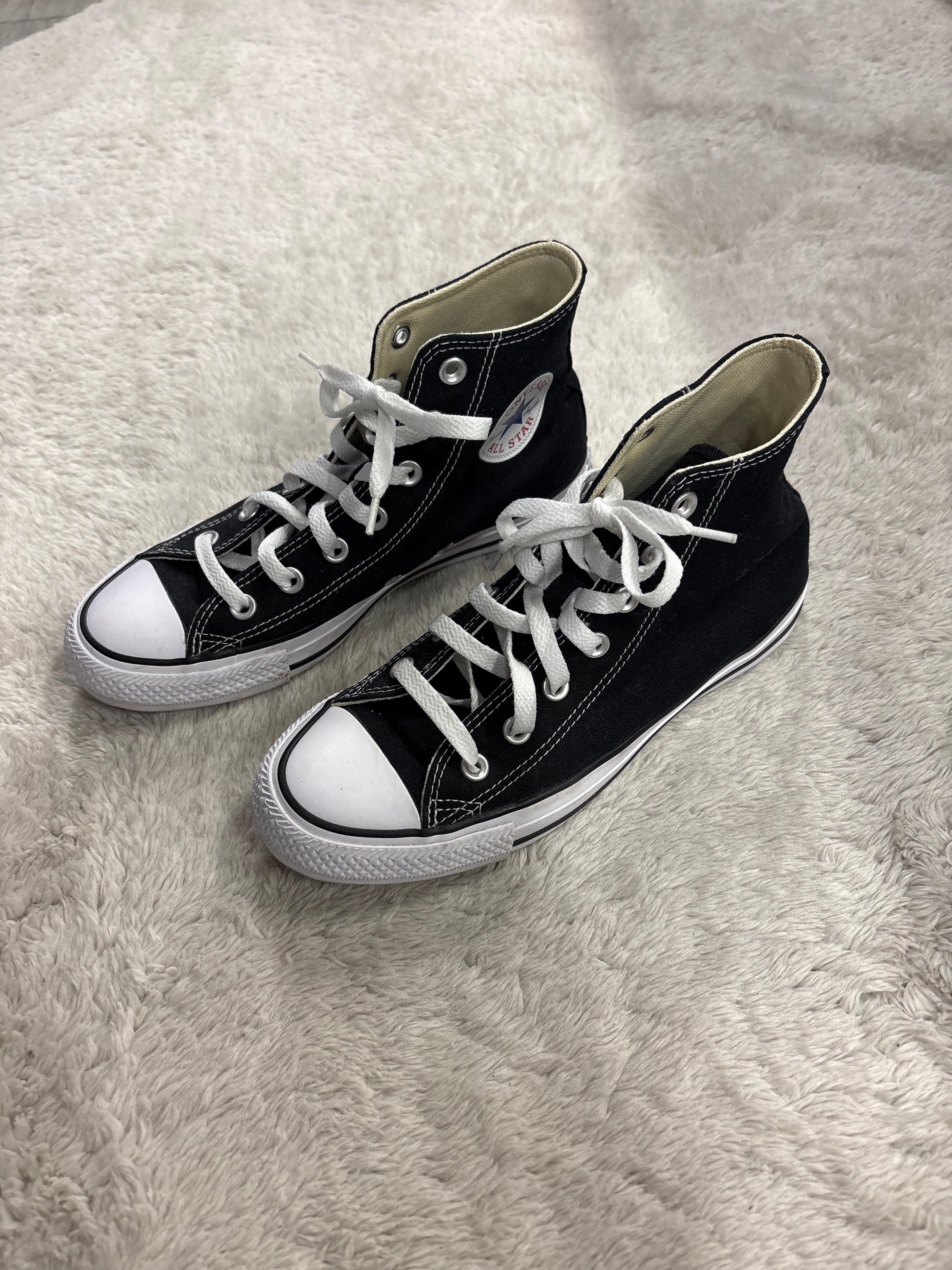 Converse high tops- M5.5/W7.5