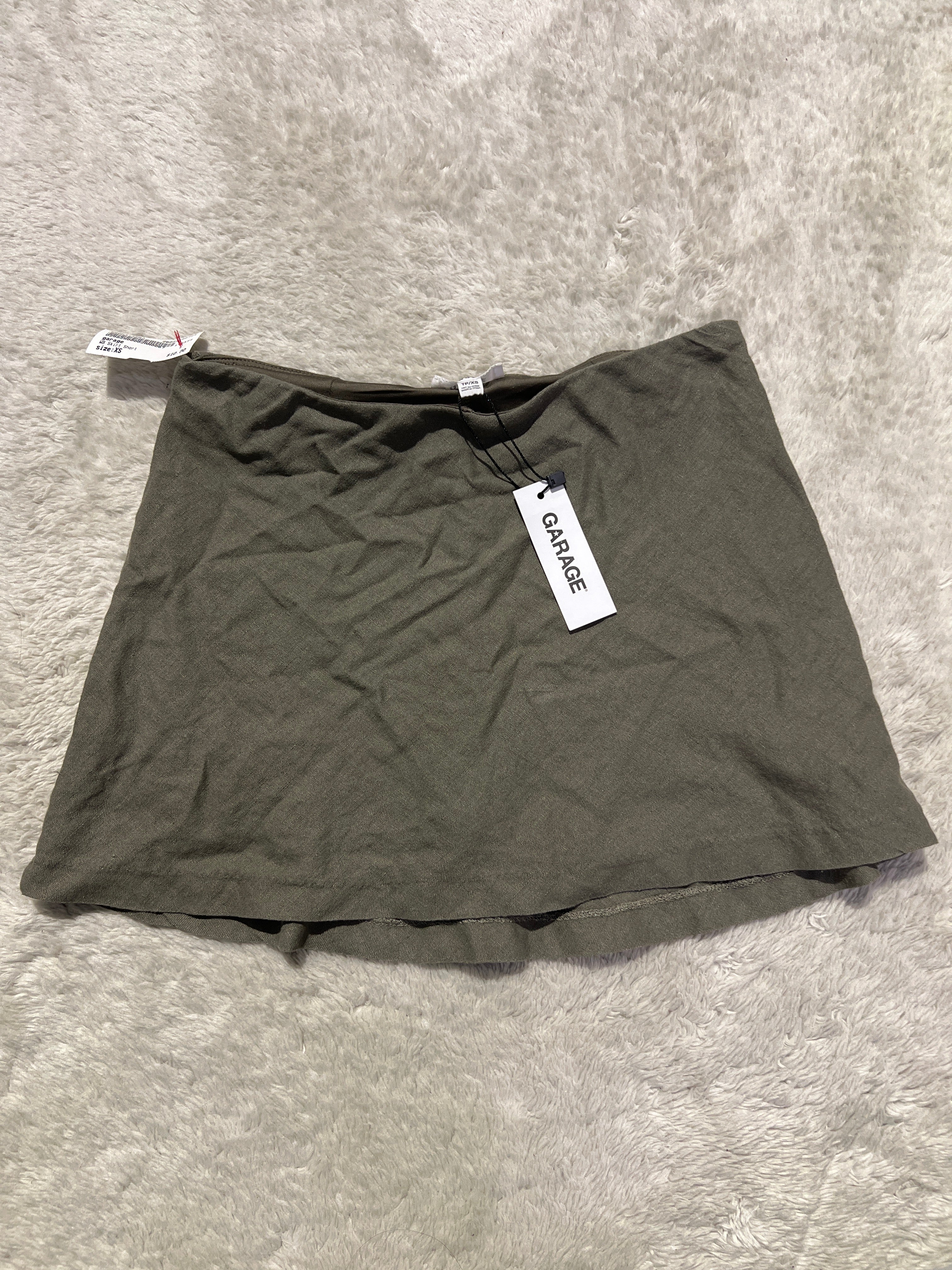Garage Mini-Skirt
