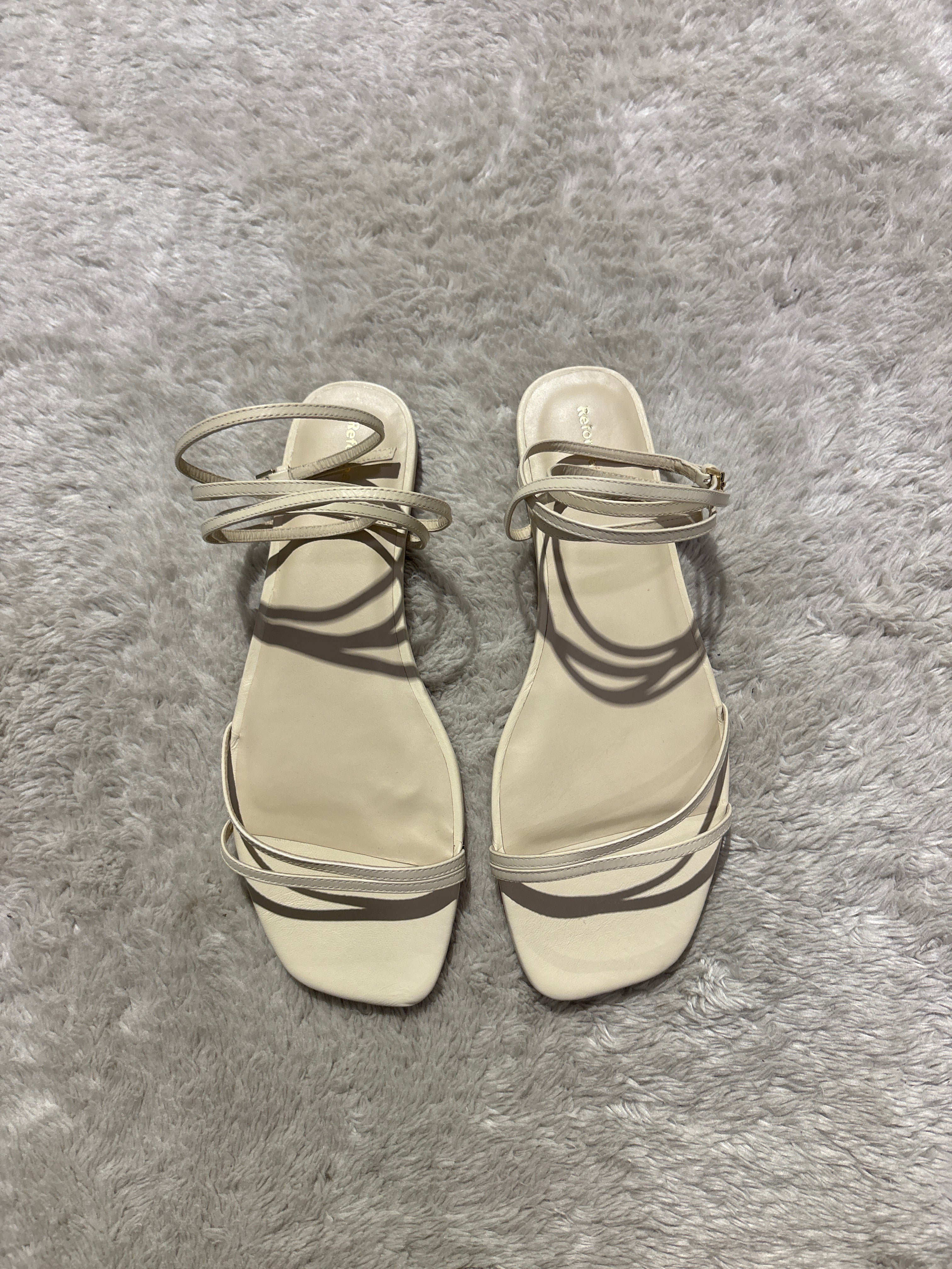 Reformation Flats
