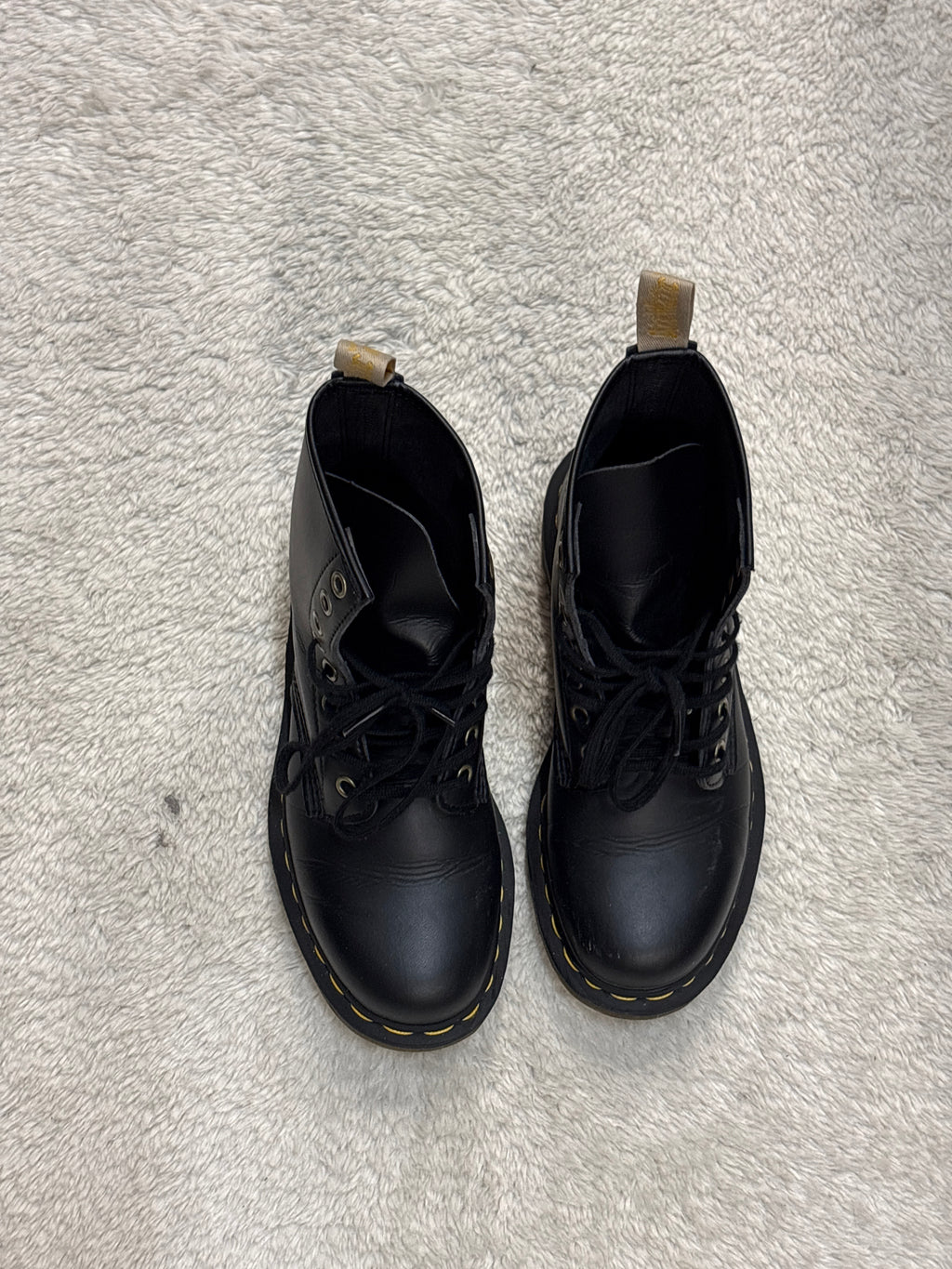 Dr.Martens