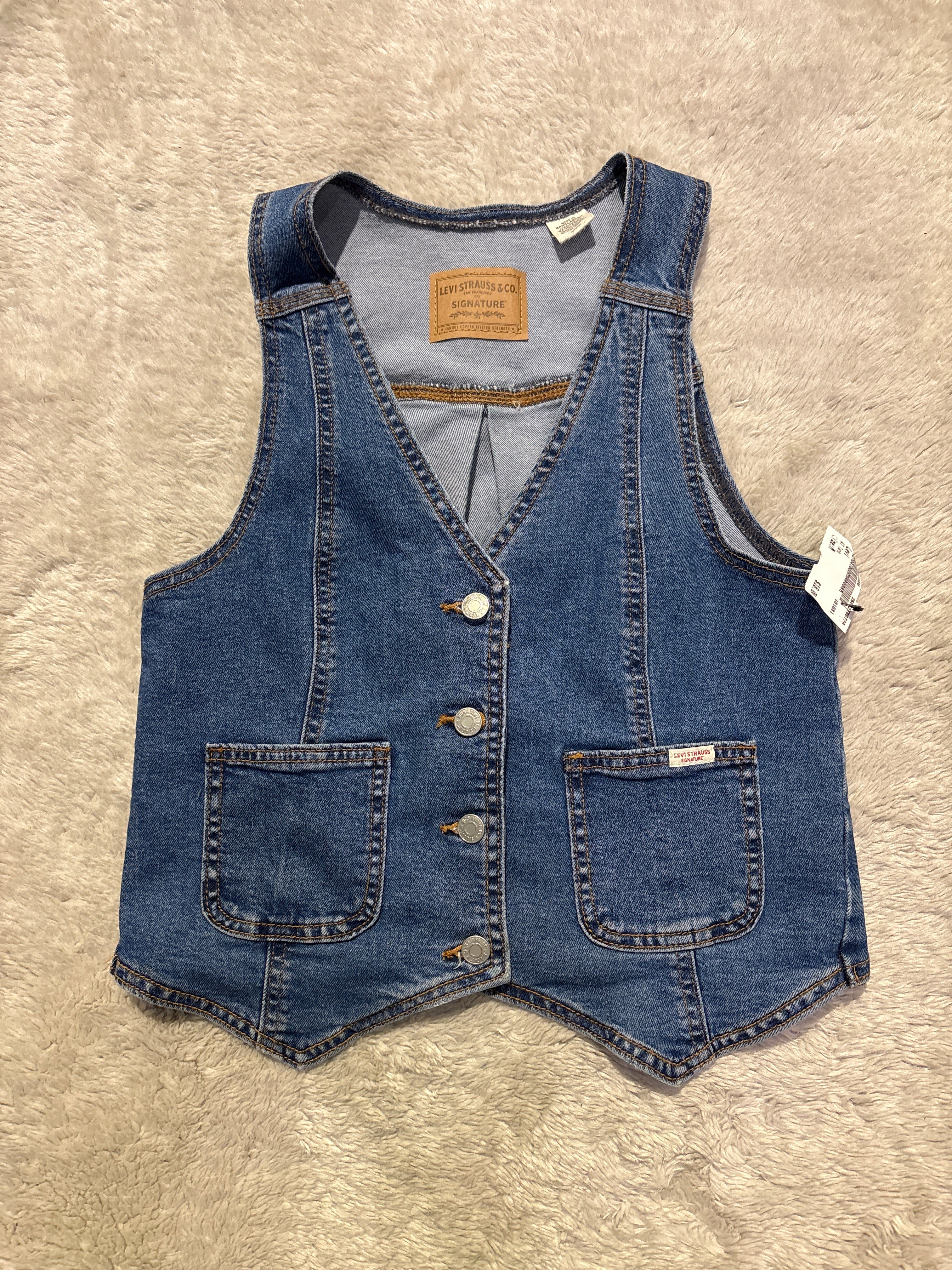 Levi’s Vest