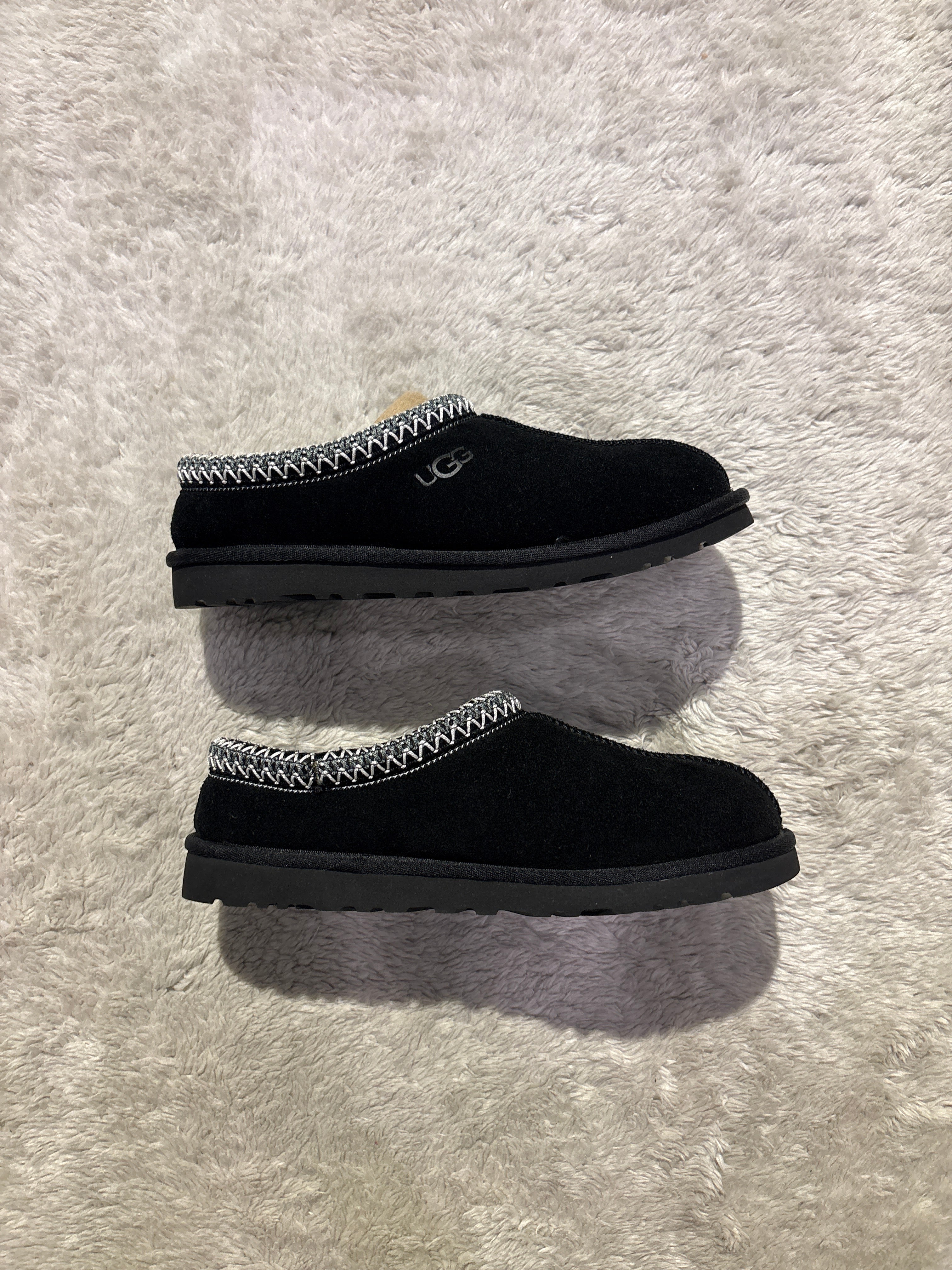UGG Tasman