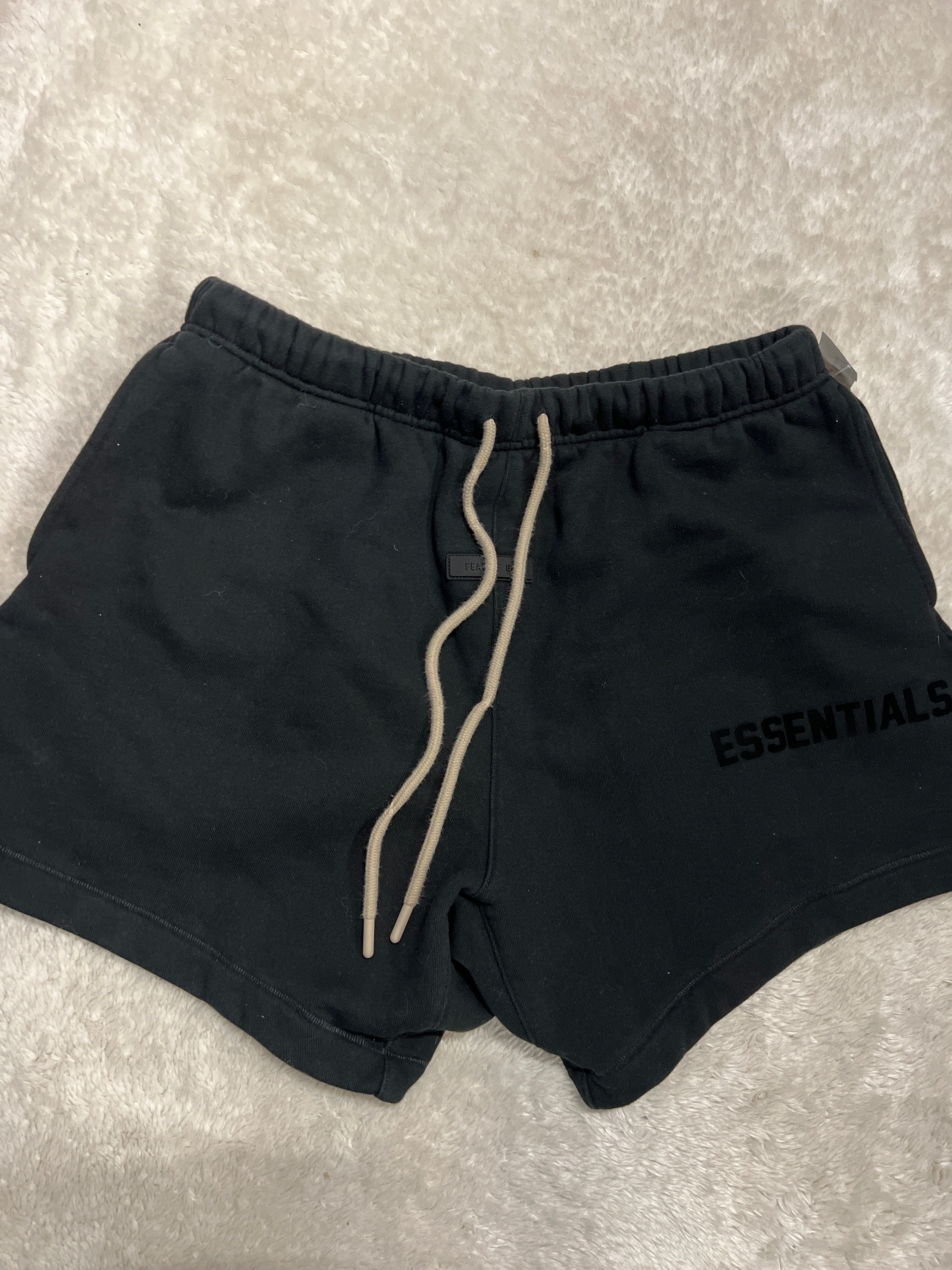 Essentials Shorts