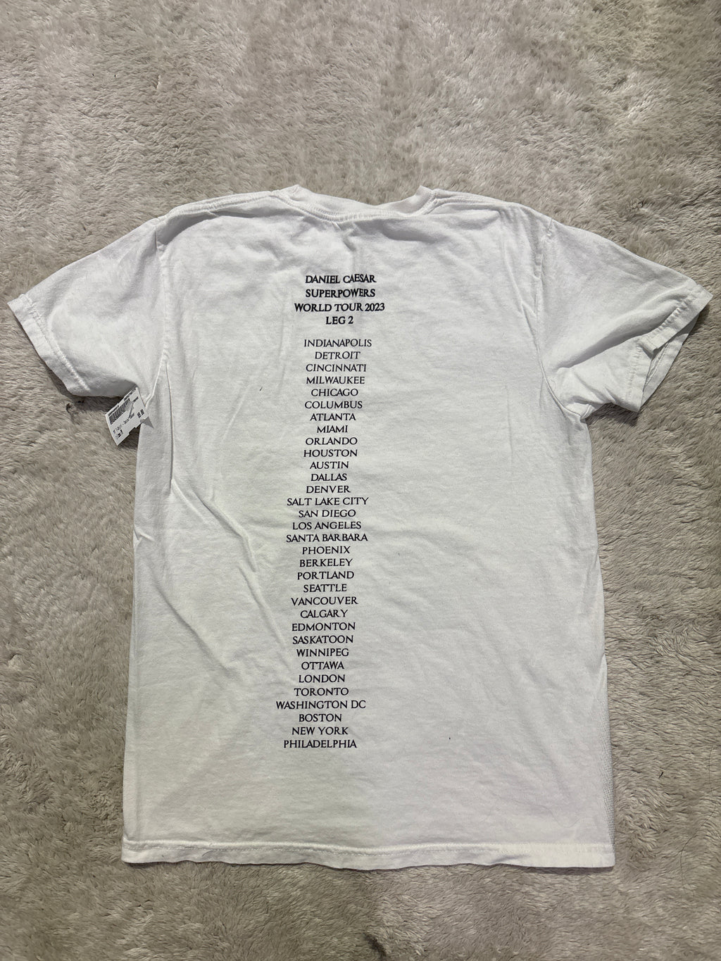 Daniel Caesar 2023 concert tee