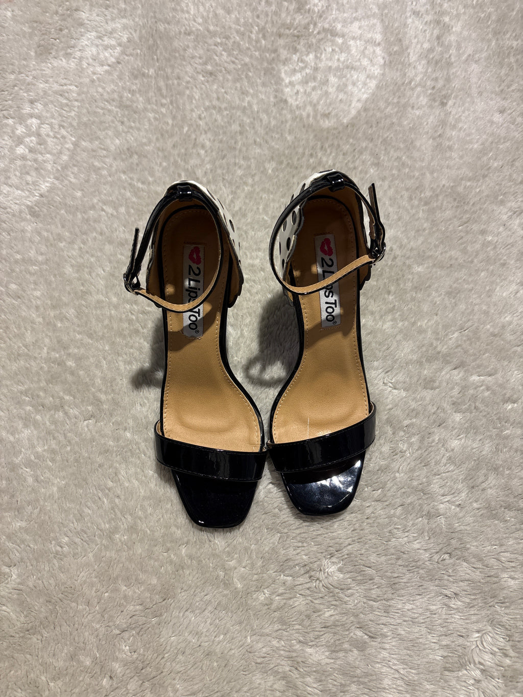 Patterned heels