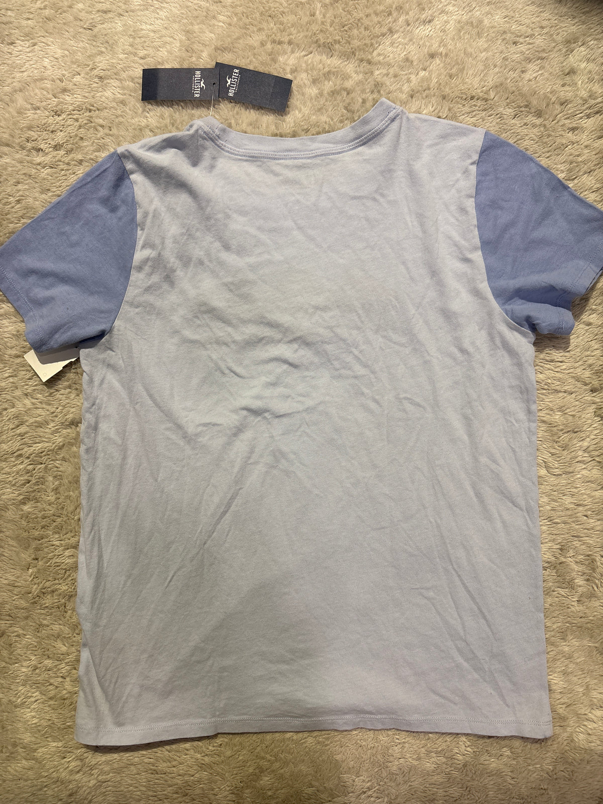 Hollister T-Shirt