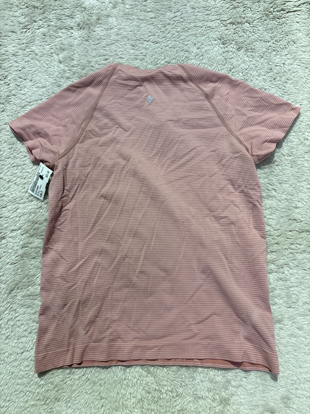 Lululemon T-Shirt