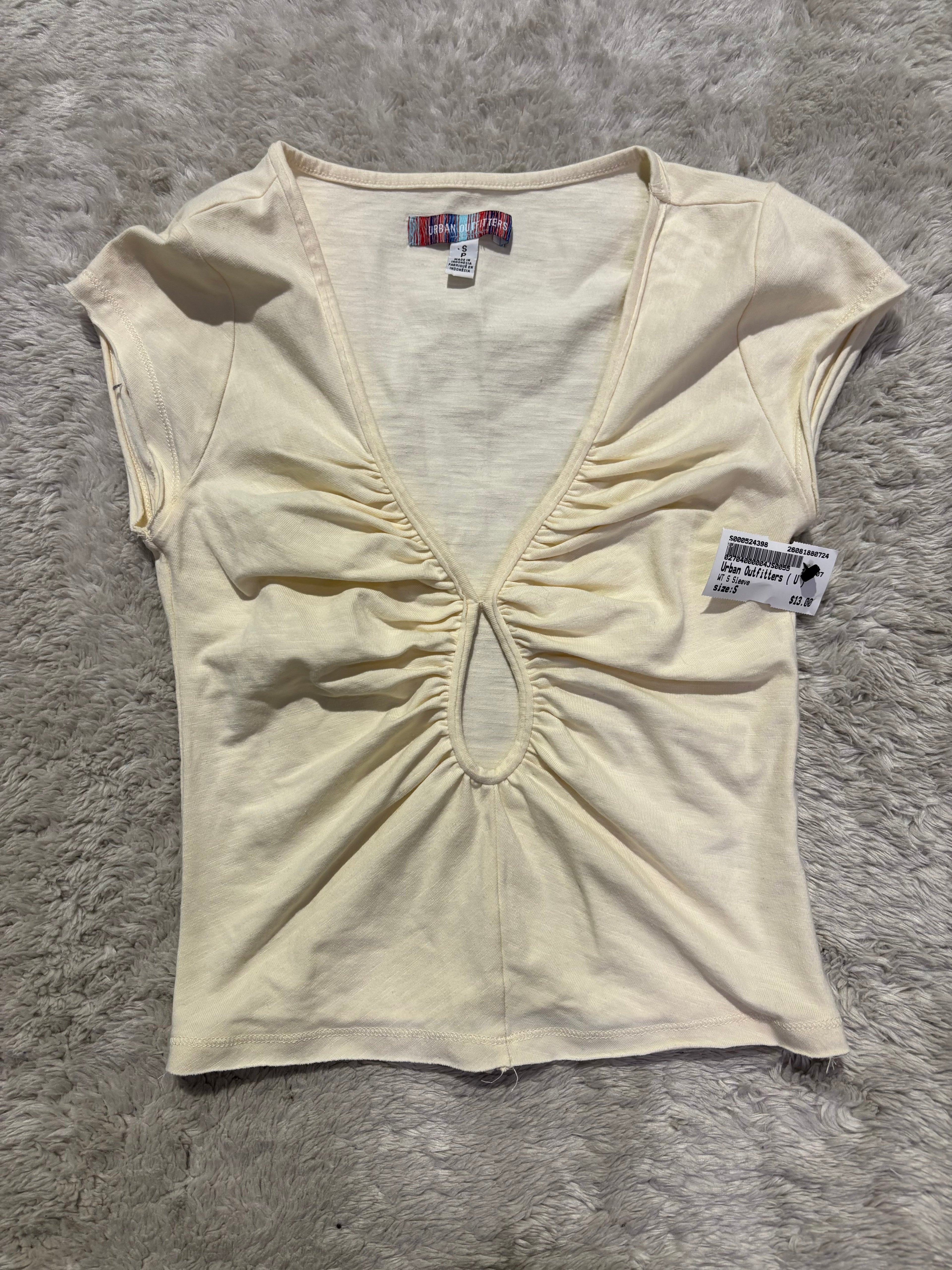 Urban Outfitters T-Shirt