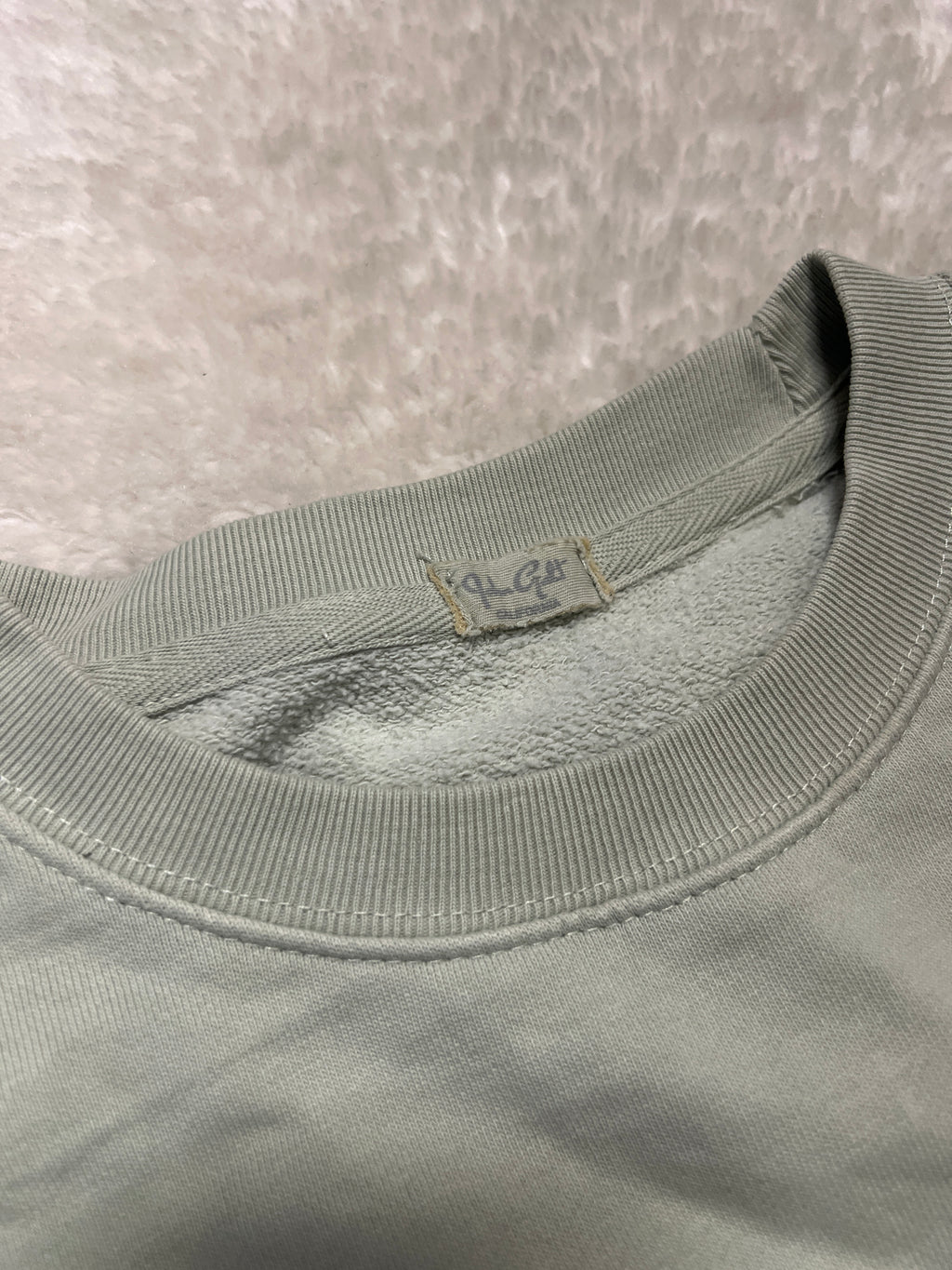 Brandy Melville Sweatshirt